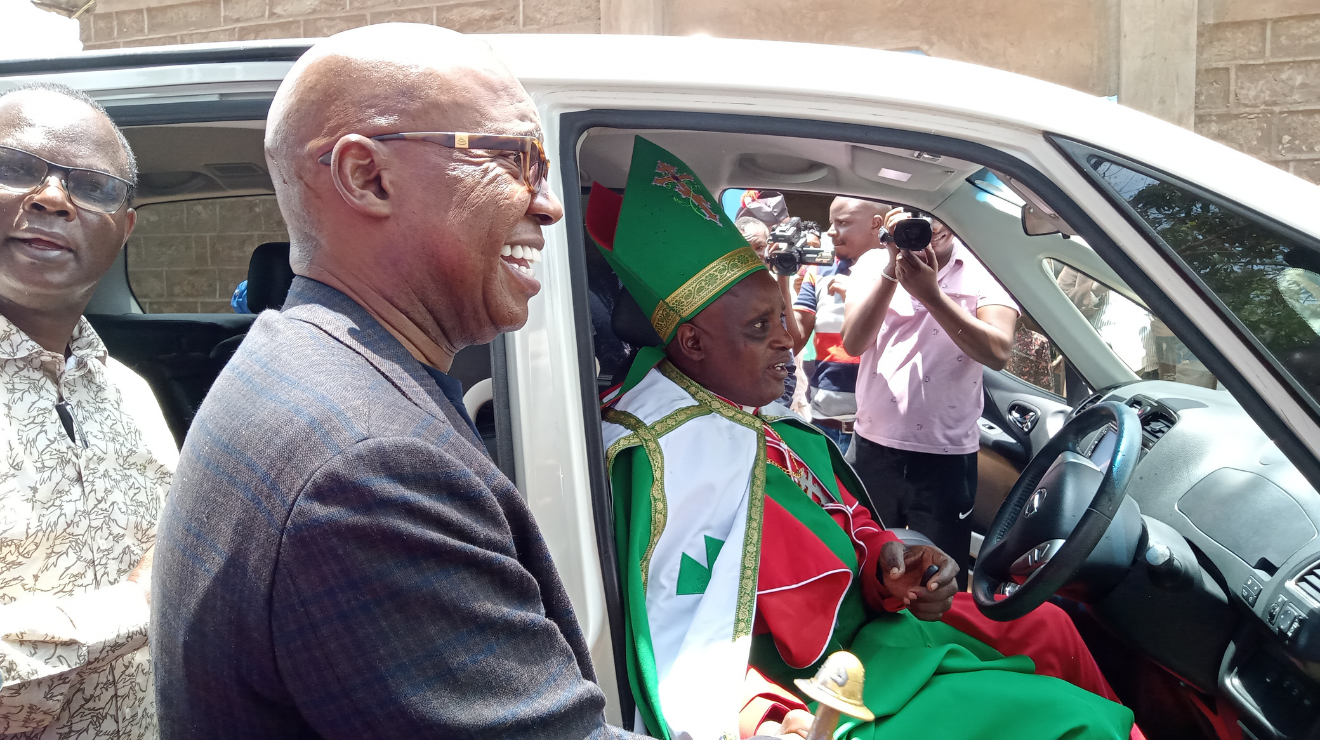Jimi Wanjigi gifts Kirinyaga bishop new car – Nairobi News