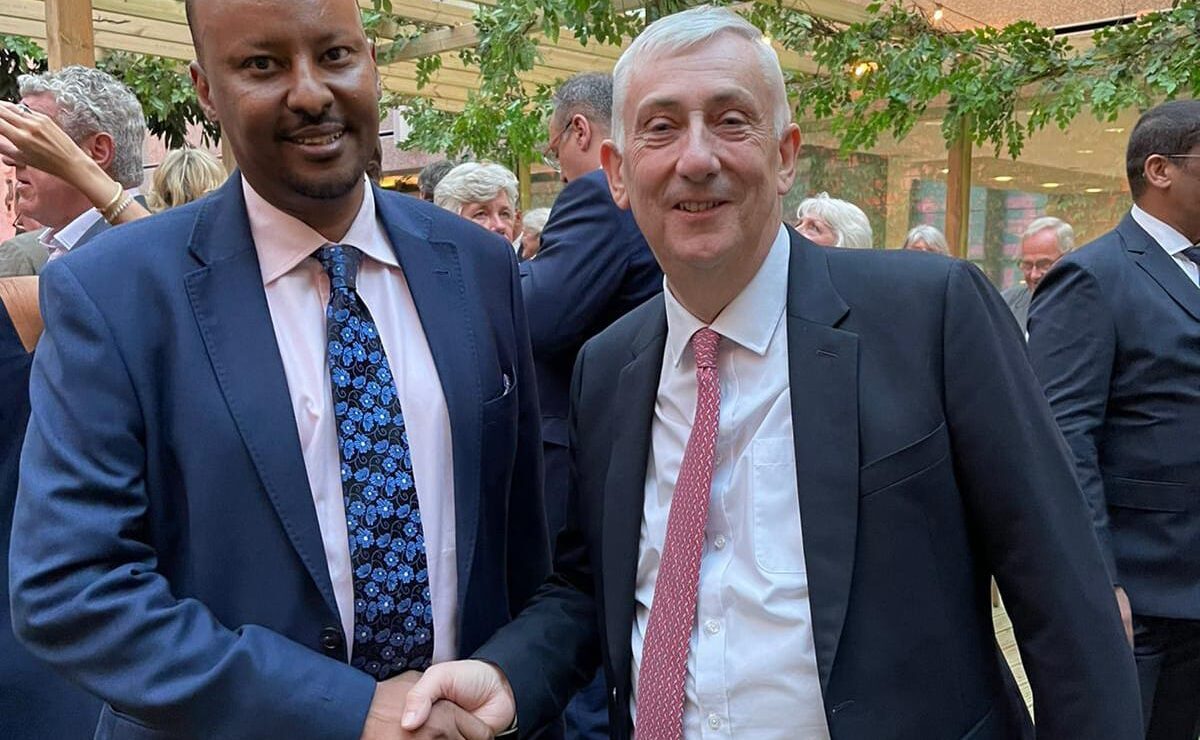 Queen’s bank, Coutts honours Dahabshiil Chief Executive Nairobi News