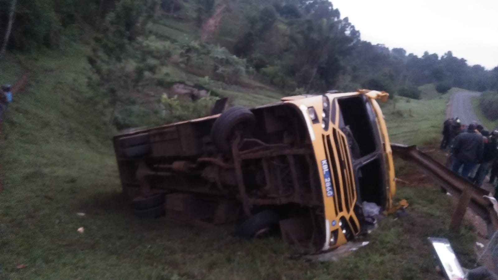 A guard rail tore the Ruiri Girls High School bus involved in accident around Njuri area along Meru-Nairobi Highway in Tharaka Nithi County. 